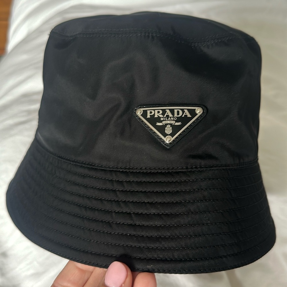Prada Bucket hat, Size Large